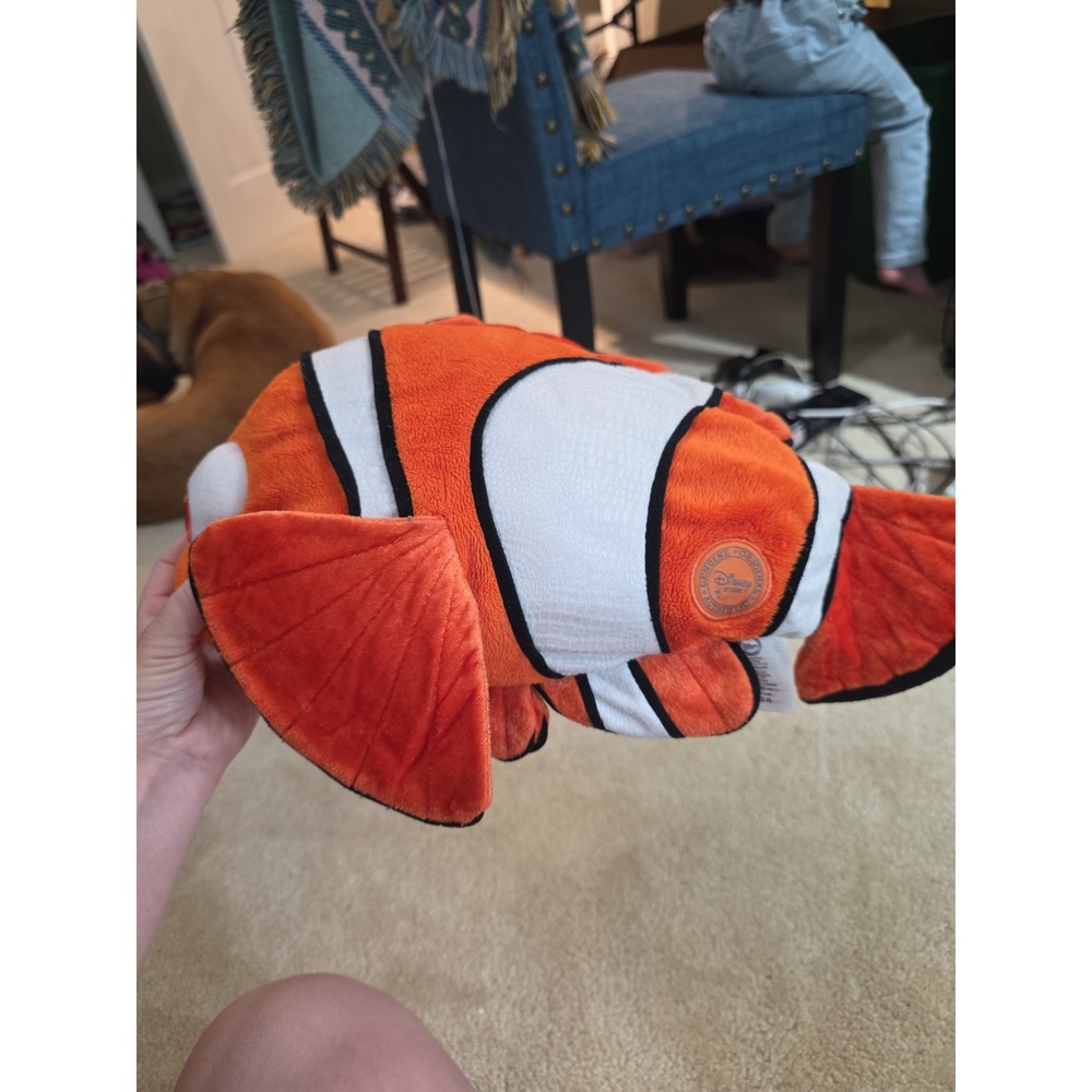 Disney Store Finding Nemo Plush Stuffed Animal Orange Clownfish‎ Pixar Toy 12"